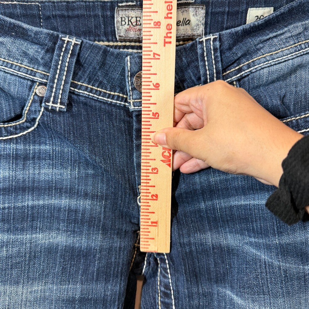 BKE Stella Dark Wash Denim Jeans Size 29 White Stitching Low Rise Y2K Buckle - Picture 7 of 10